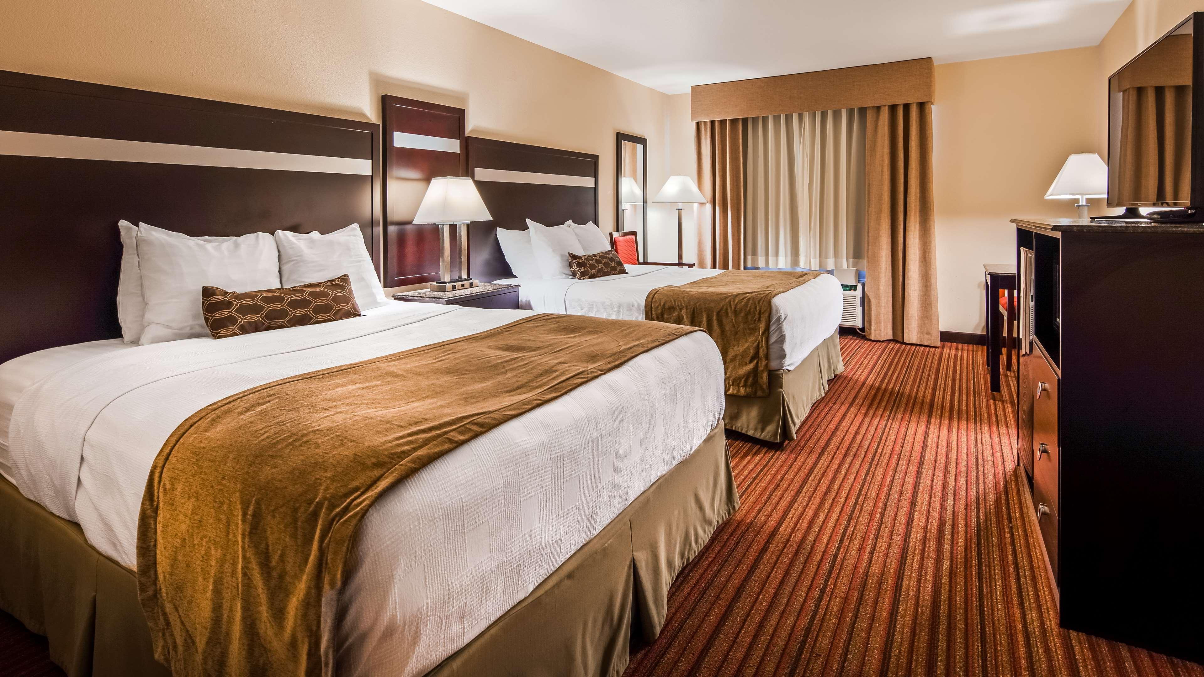Best Western Parsons Inn Εξωτερικό φωτογραφία