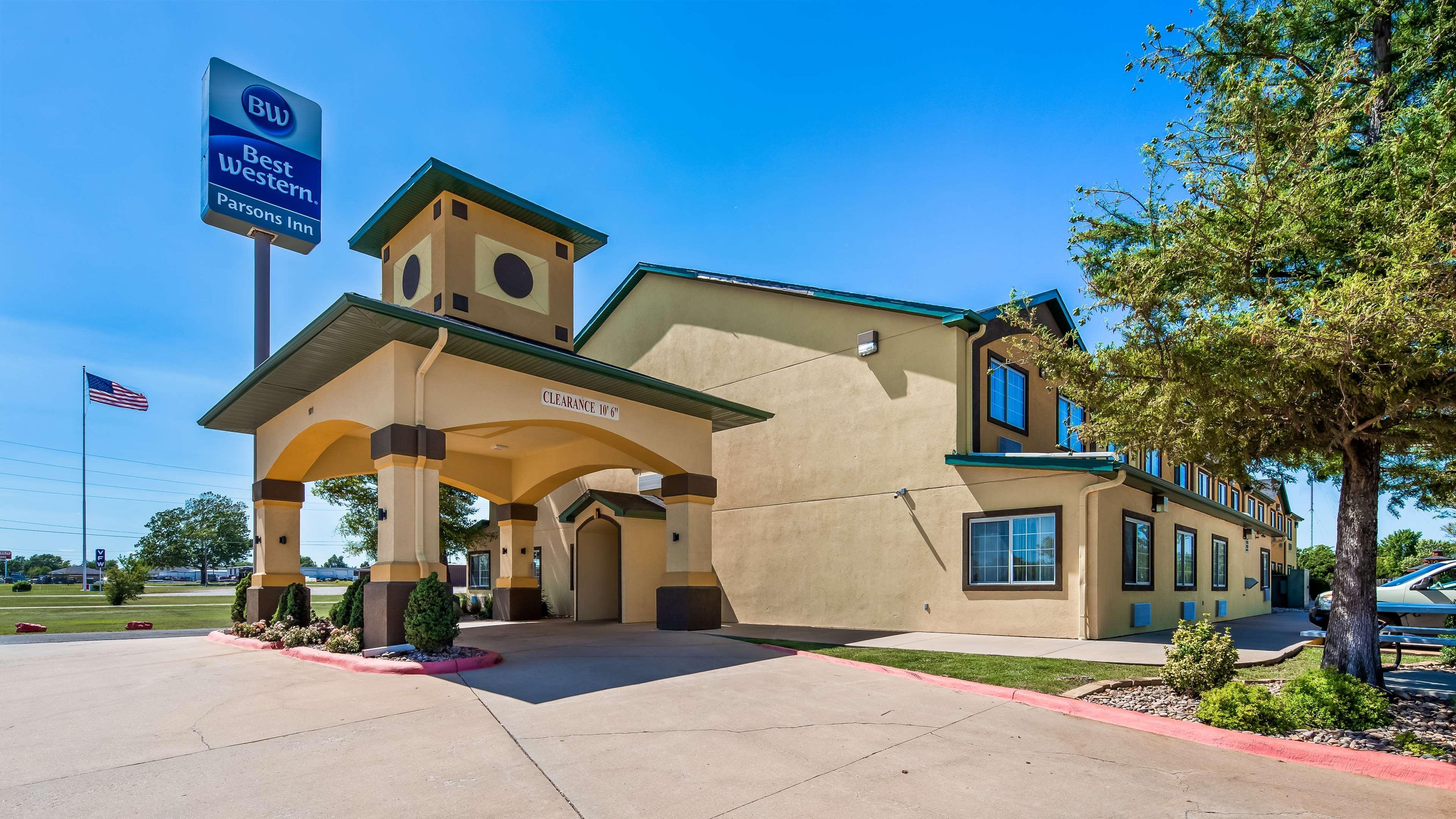 Best Western Parsons Inn Εξωτερικό φωτογραφία