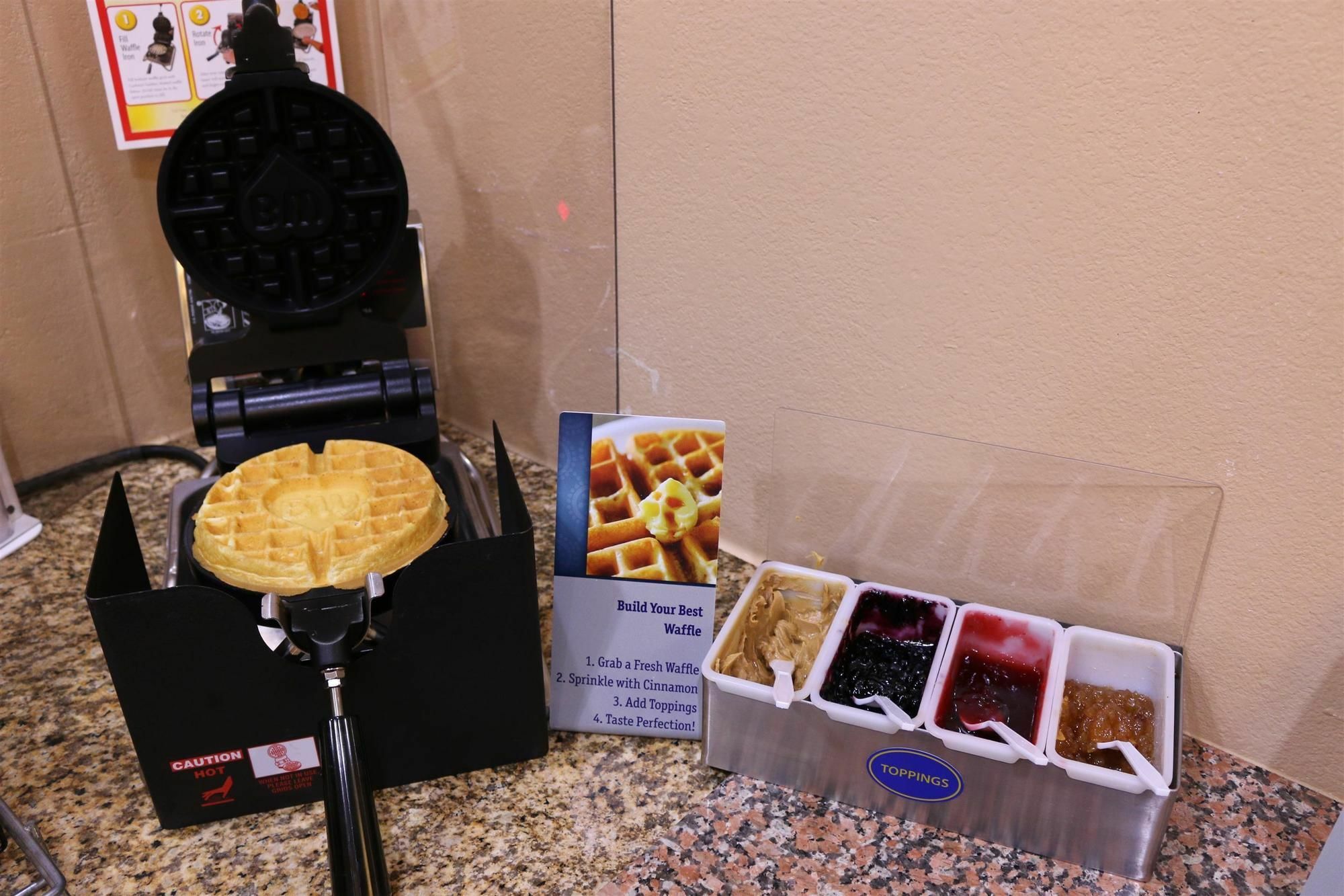 Best Western Parsons Inn Εξωτερικό φωτογραφία